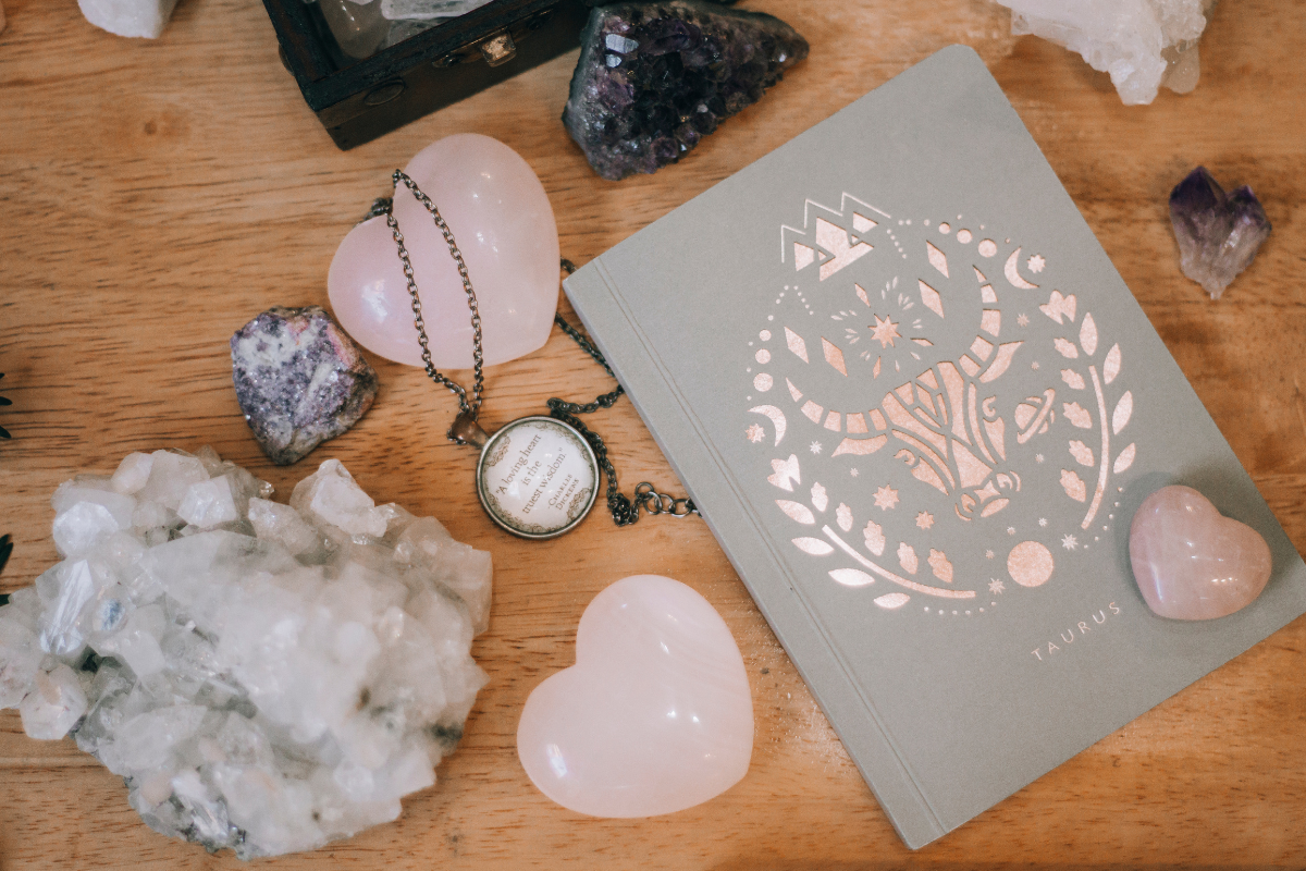 Building Healthy Relationships & Positive Connections with Crystals