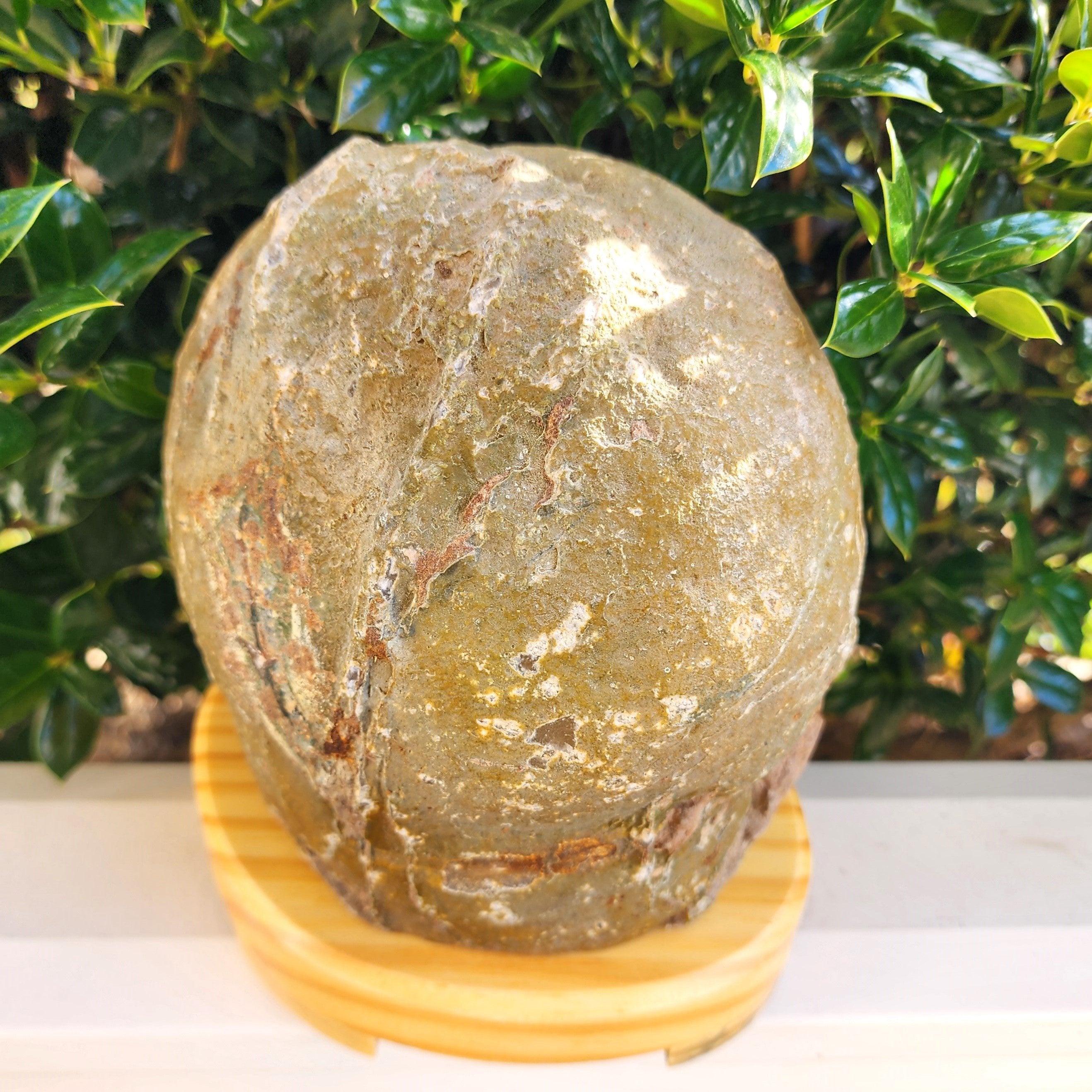 Elevated Calm Agate Lamp