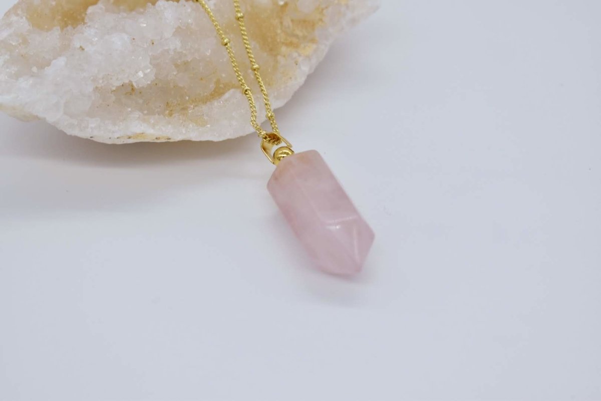 essential oil vial necklace rose quartz gold 542719